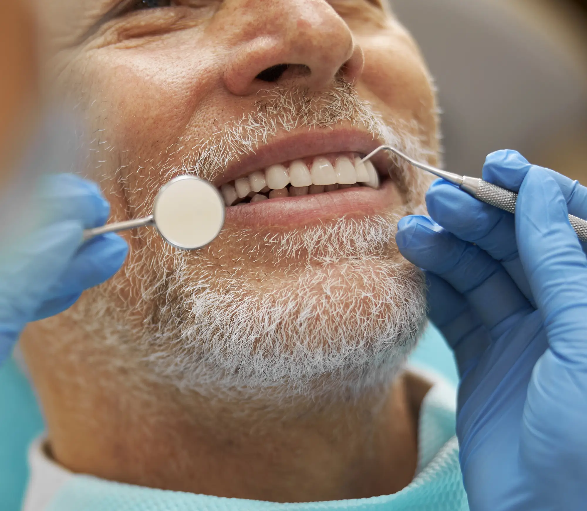 O que é prótese dentária?